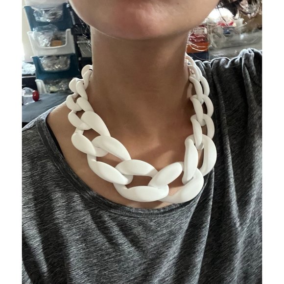 Chunky white chain necklace link curb Link big chain statement large bold - Picture 1 of 5